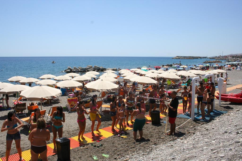 Hotel Miramare Cirò Marina Exteriör bild